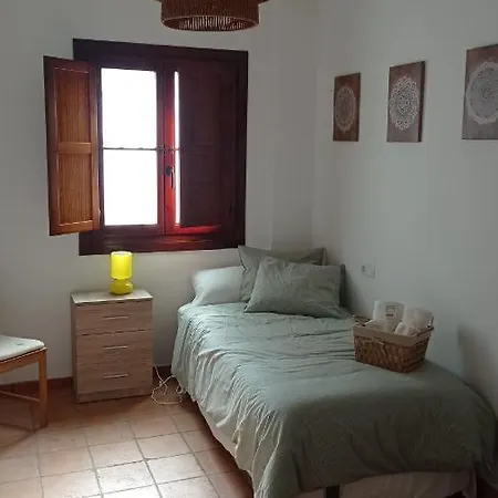 La Casa De La Lobita Сasa de vacaciones Benaocaz