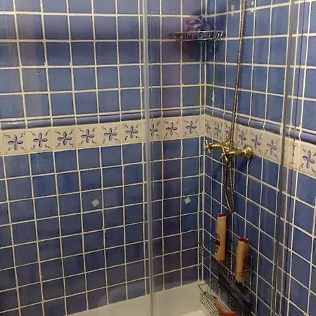 La Casa De La Lobita Сasa de vacaciones Benaocaz